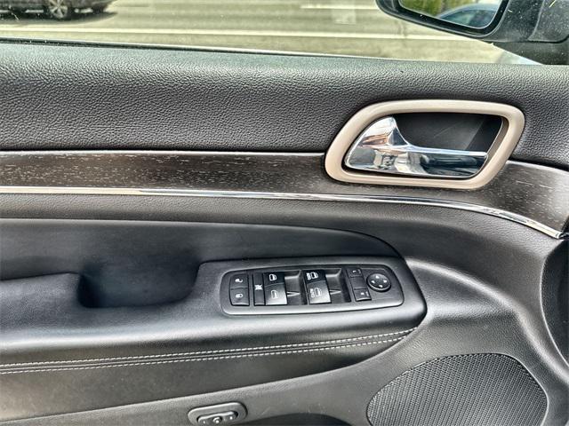 used 2017 Jeep Grand Cherokee car, priced at $17,984