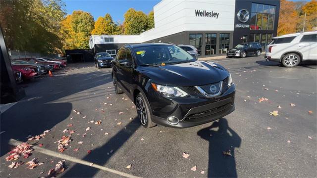 used 2019 Nissan Rogue Sport car, priced at $19,984