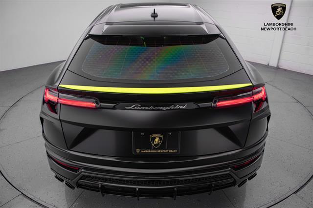 used 2022 Lamborghini Urus car, priced at $179,988