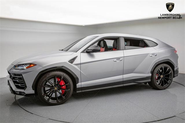 used 2021 Lamborghini Urus car, priced at $206,702