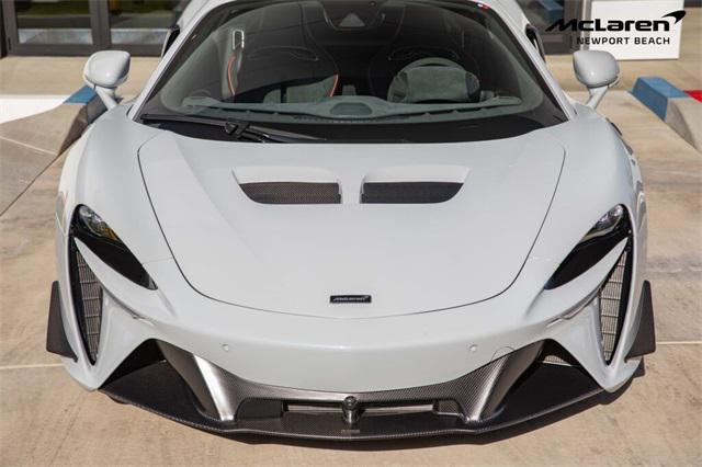 used 2023 McLaren Artura car, priced at $259,999