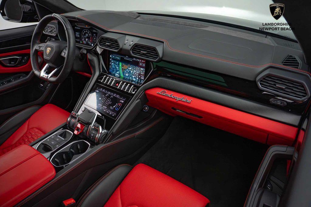 used 2022 Lamborghini Urus car, priced at $213,988