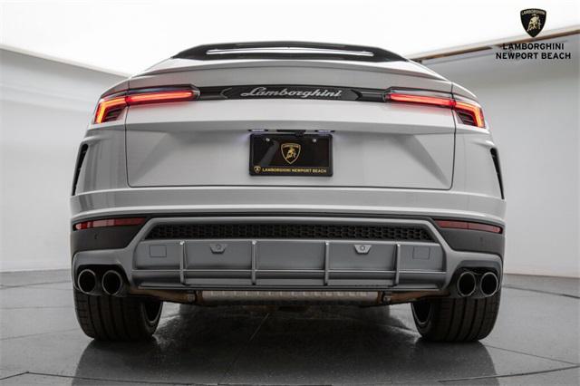 used 2022 Lamborghini Urus car, priced at $224,988