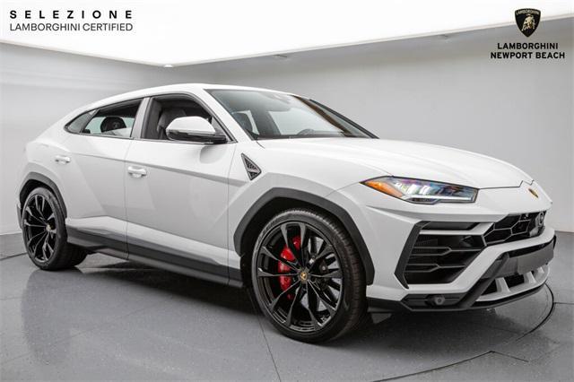 used 2022 Lamborghini Urus car, priced at $224,988