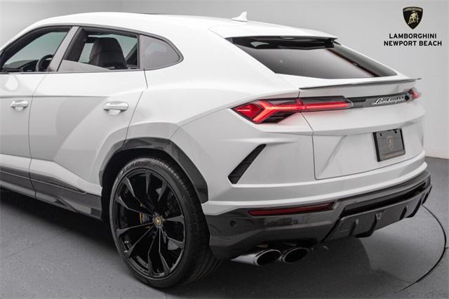 used 2019 Lamborghini Urus car, priced at $194,900