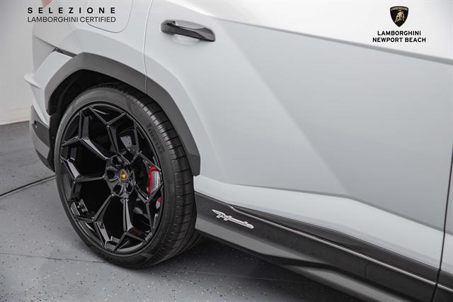 used 2023 Lamborghini Urus car, priced at $283,988