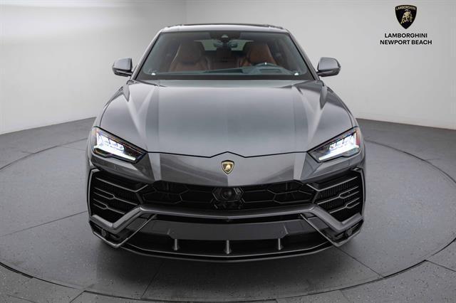 used 2019 Lamborghini Urus car, priced at $175,028