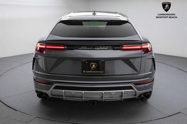 used 2019 Lamborghini Urus car, priced at $175,028