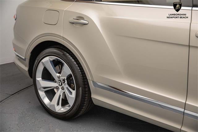 used 2023 Bentley Bentayga car, priced at $189,978