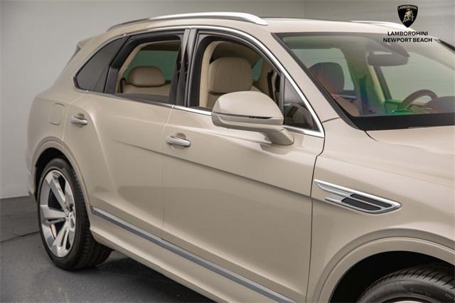 used 2023 Bentley Bentayga car, priced at $189,978