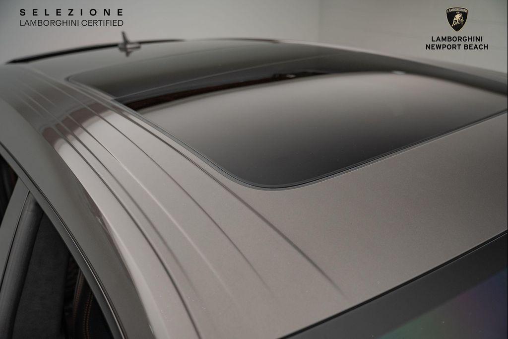 used 2021 Lamborghini Urus car, priced at $199,798