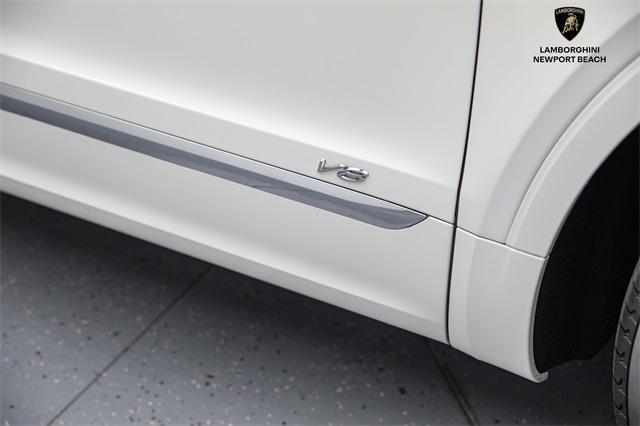 used 2022 Bentley Bentayga car, priced at $137,988