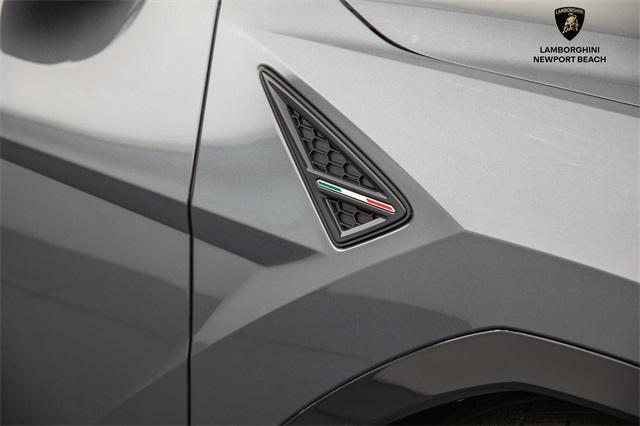 used 2020 Lamborghini Urus car, priced at $199,988