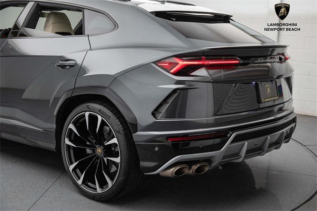 used 2020 Lamborghini Urus car, priced at $199,988