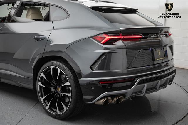 used 2020 Lamborghini Urus car, priced at $199,988