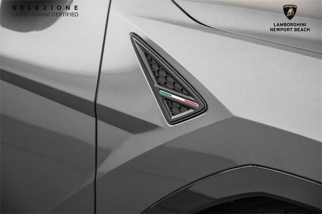 used 2020 Lamborghini Urus car, priced at $199,988