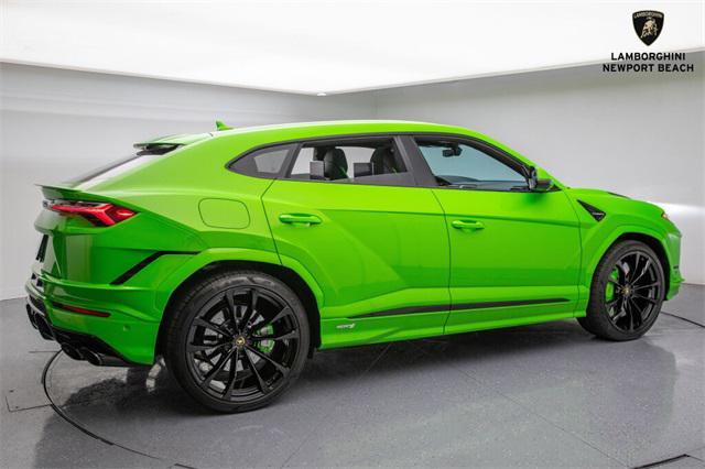 used 2023 Lamborghini Urus car, priced at $277,333