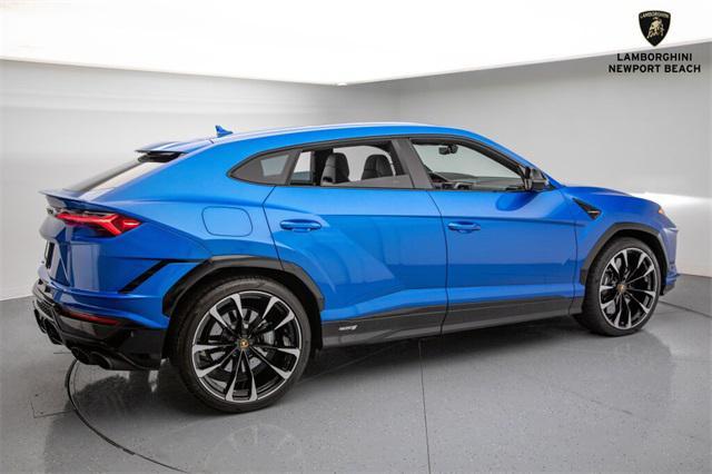 used 2023 Lamborghini Urus car, priced at $253,998