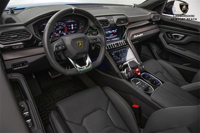 used 2023 Lamborghini Urus car, priced at $253,998