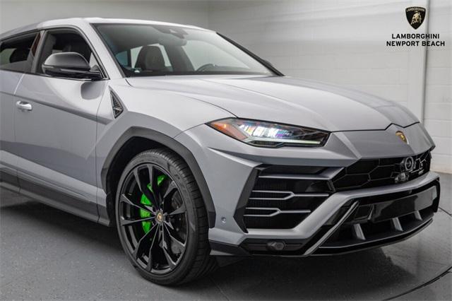 used 2021 Lamborghini Urus car, priced at $191,581