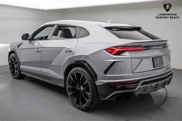 used 2021 Lamborghini Urus car, priced at $191,581