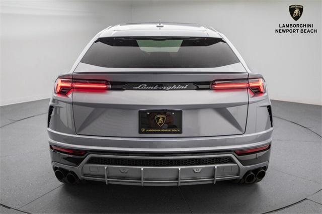 used 2021 Lamborghini Urus car, priced at $191,581