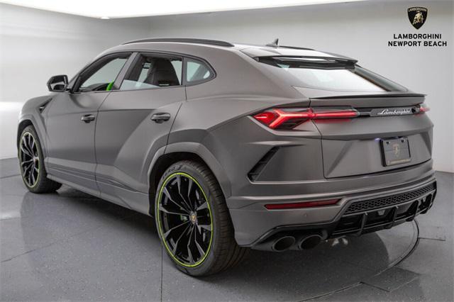 used 2022 Lamborghini Urus car, priced at $238,988