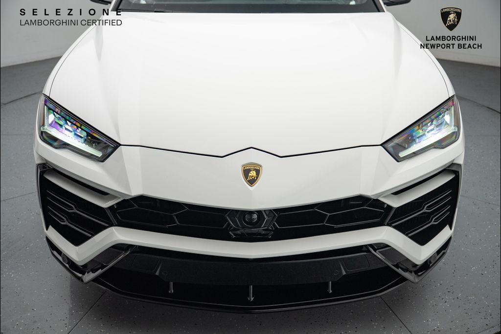 used 2022 Lamborghini Urus car, priced at $215,538