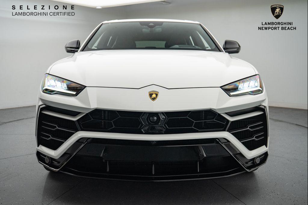 used 2022 Lamborghini Urus car, priced at $215,538