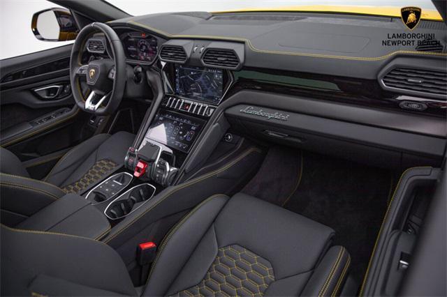 used 2023 Lamborghini Urus car, priced at $254,988