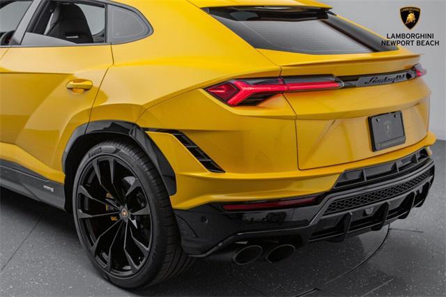 used 2023 Lamborghini Urus car, priced at $254,988