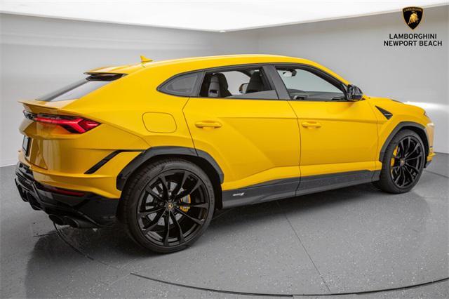 used 2023 Lamborghini Urus car, priced at $254,988