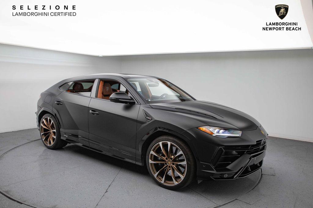 used 2023 Lamborghini Urus car, priced at $248,988