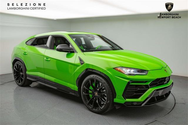 used 2022 Lamborghini Urus car, priced at $215,788