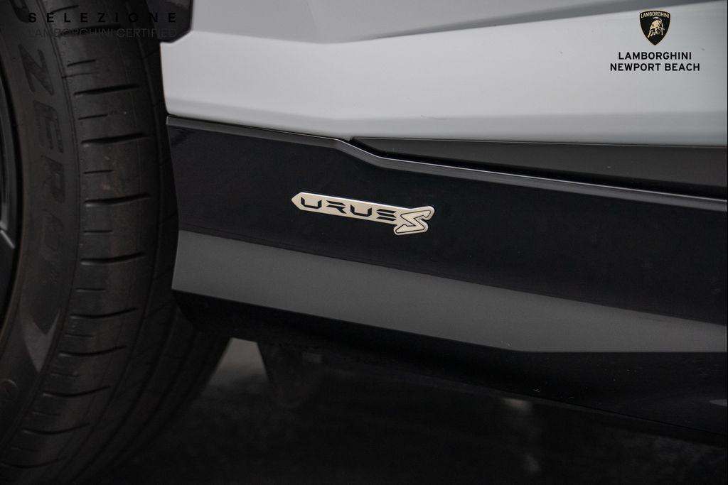 used 2024 Lamborghini Urus car, priced at $267,805