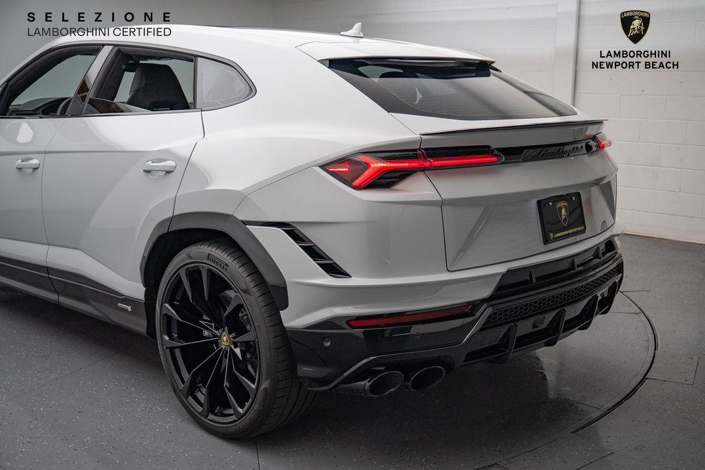 used 2024 Lamborghini Urus car, priced at $267,805