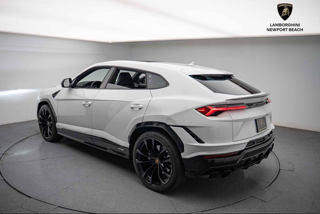 used 2024 Lamborghini Urus car, priced at $267,805