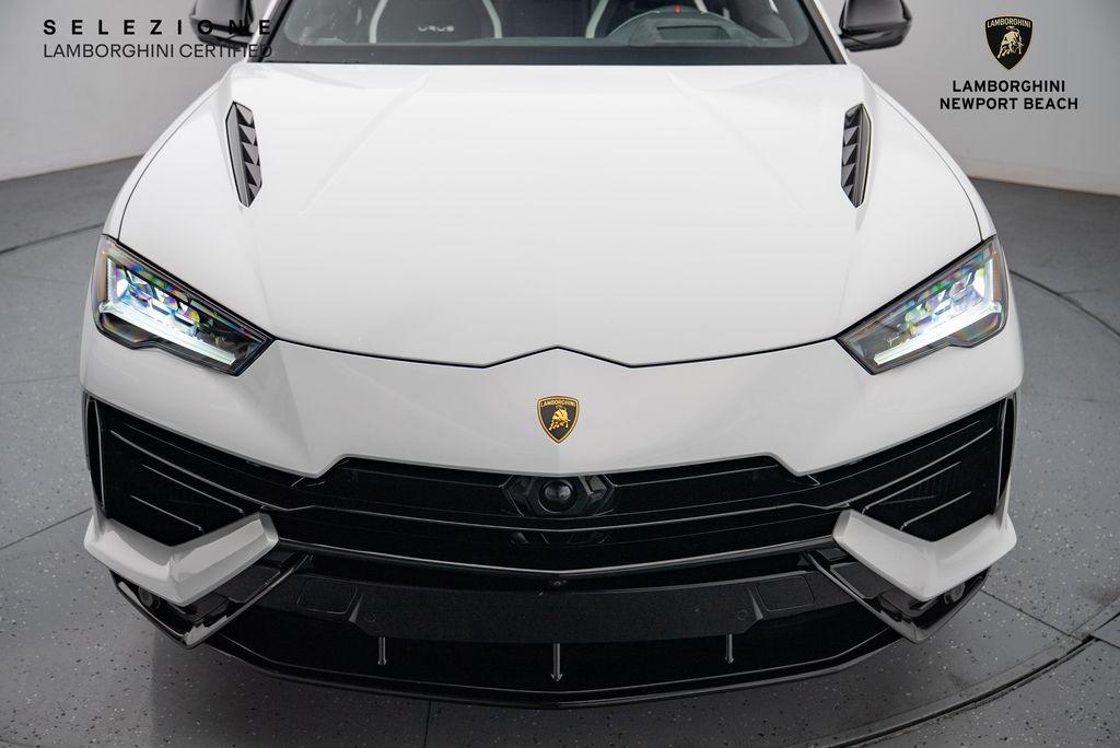 used 2024 Lamborghini Urus car, priced at $267,805