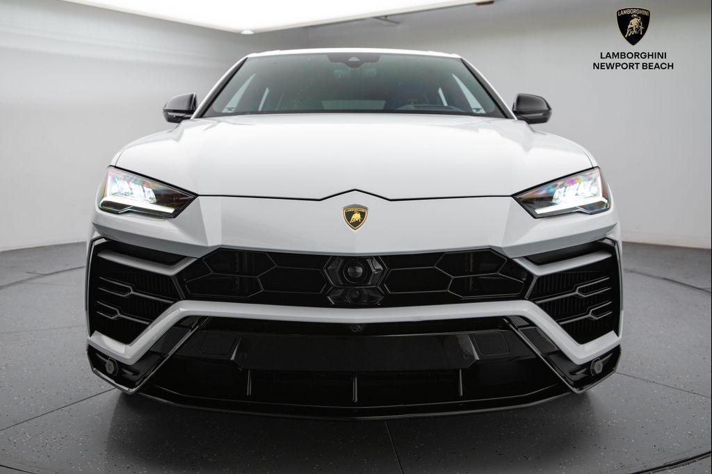 used 2022 Lamborghini Urus car, priced at $199,999