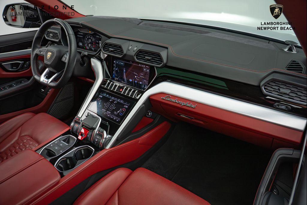 used 2022 Lamborghini Urus car, priced at $217,798