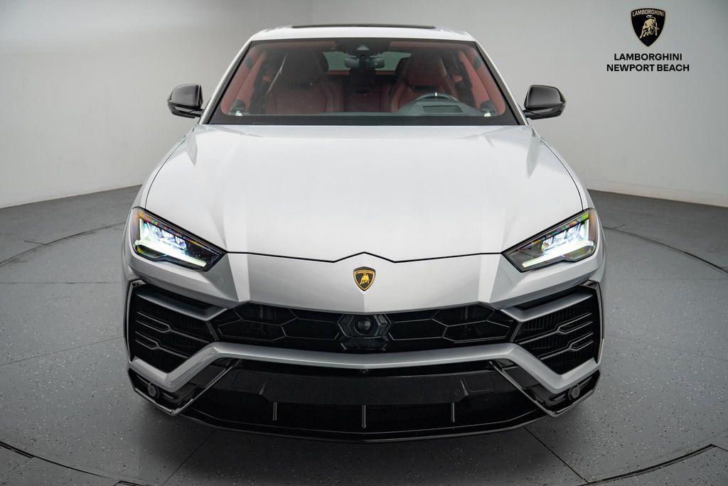 used 2022 Lamborghini Urus car, priced at $221,608