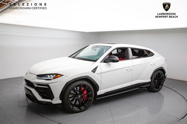 used 2022 Lamborghini Urus car, priced at $235,578