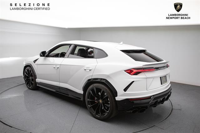 used 2022 Lamborghini Urus car, priced at $235,578