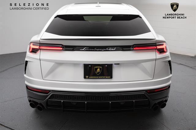 used 2022 Lamborghini Urus car, priced at $235,578