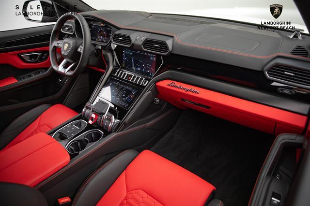 used 2022 Lamborghini Urus car, priced at $235,578