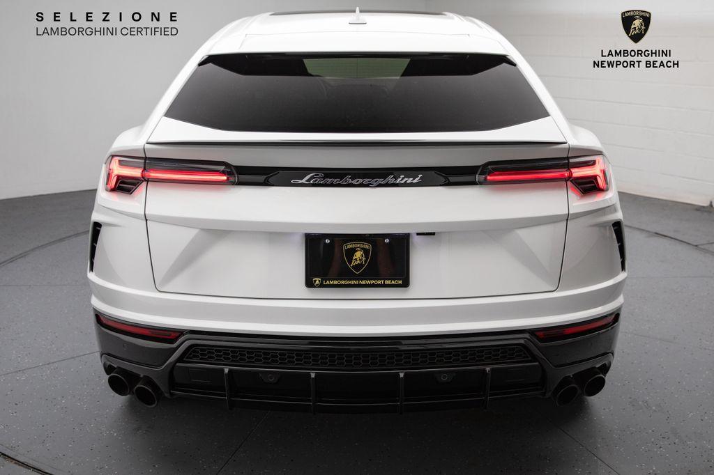 used 2022 Lamborghini Urus car, priced at $228,320