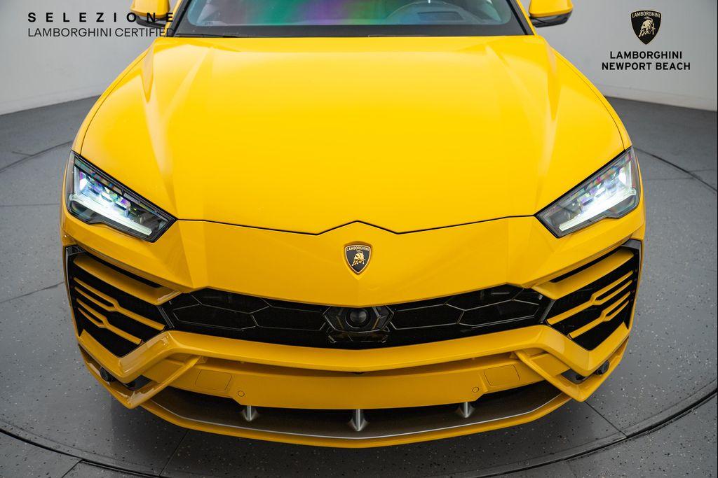 used 2022 Lamborghini Urus car, priced at $216,298