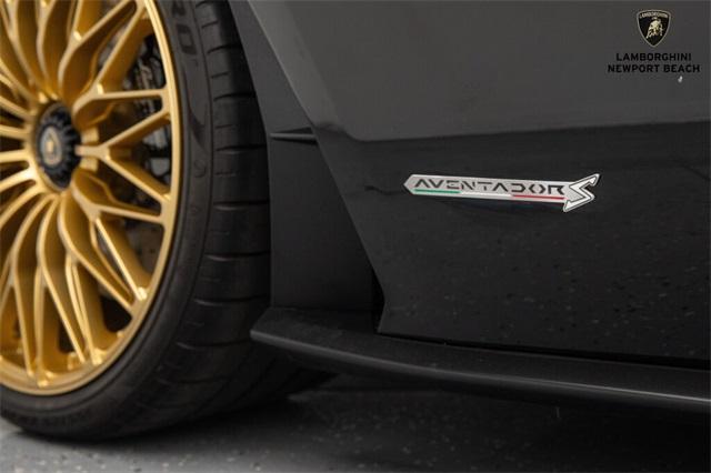 used 2018 Lamborghini Aventador S car, priced at $499,999