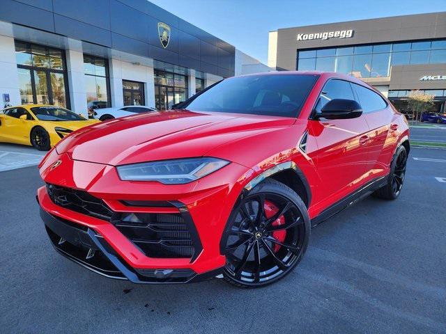 used 2022 Lamborghini Urus car, priced at $229,999