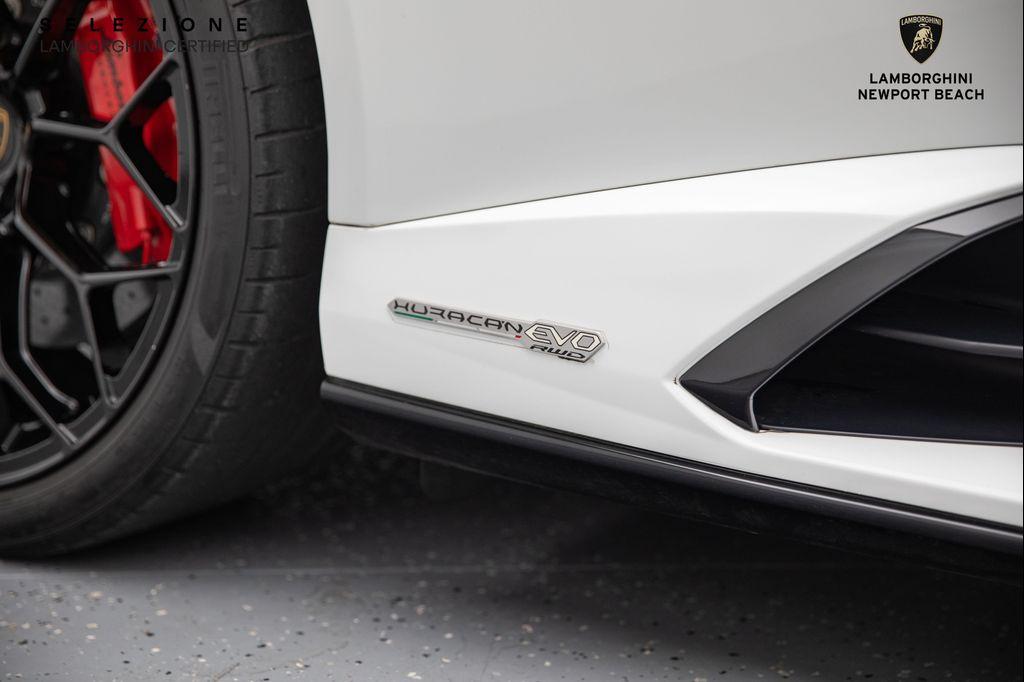 used 2022 Lamborghini Huracan EVO car, priced at $288,228